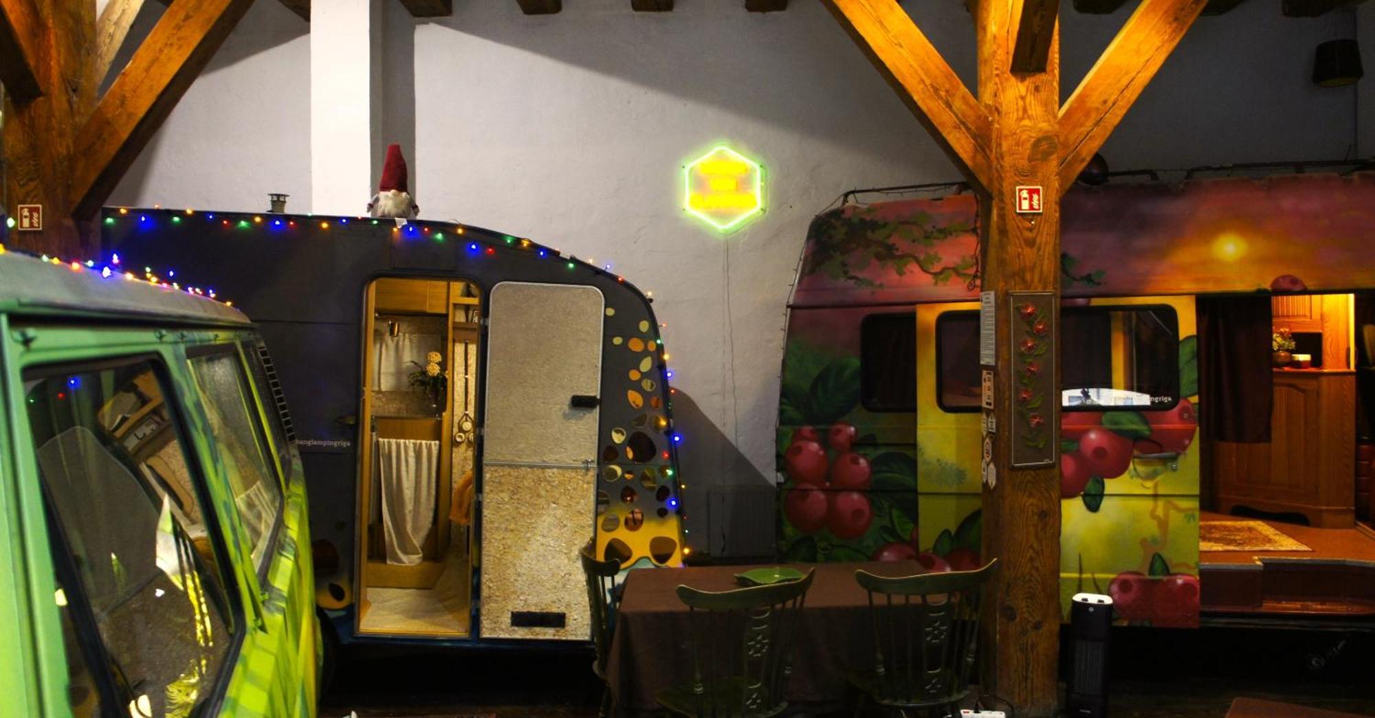 Urban Van Glamping リガ エクステリア 写真