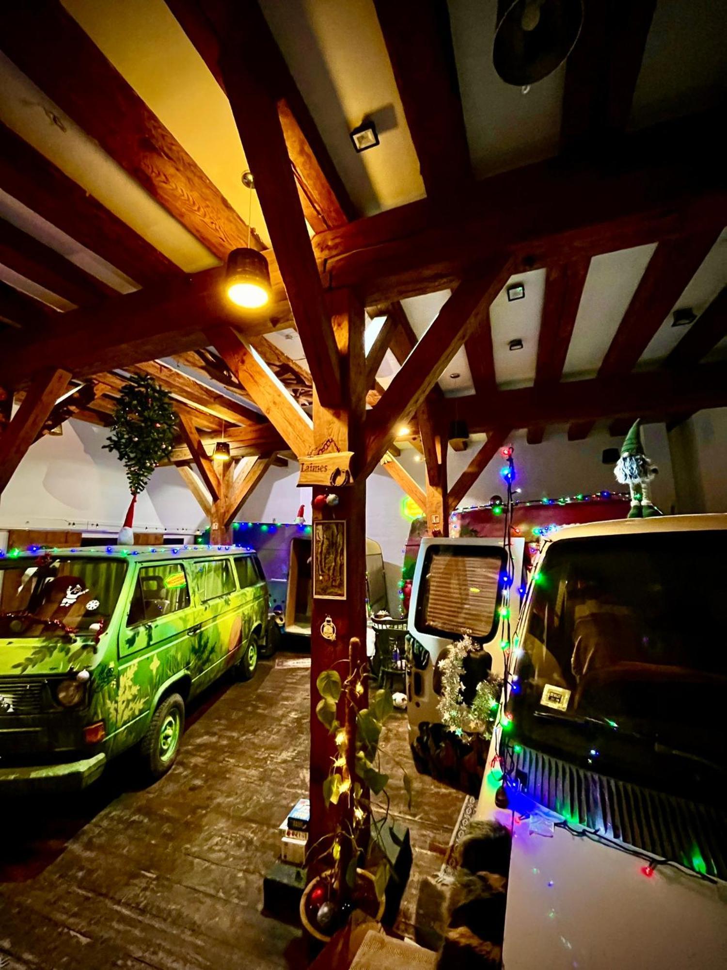 Urban Van Glamping リガ エクステリア 写真