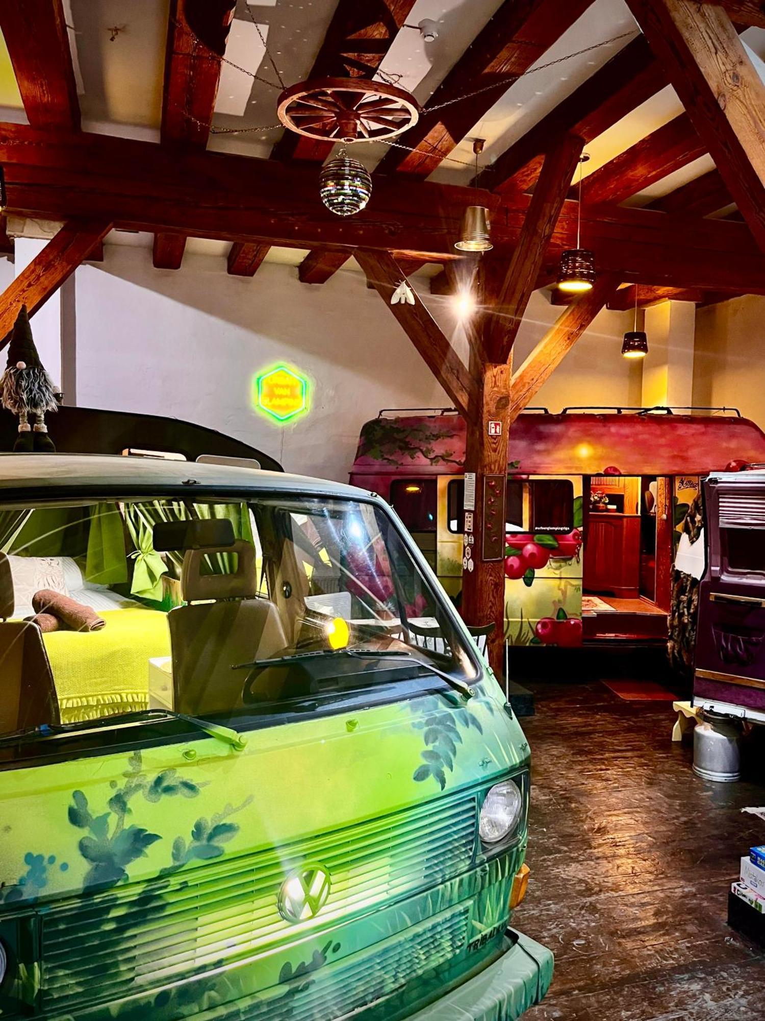 Urban Van Glamping リガ エクステリア 写真