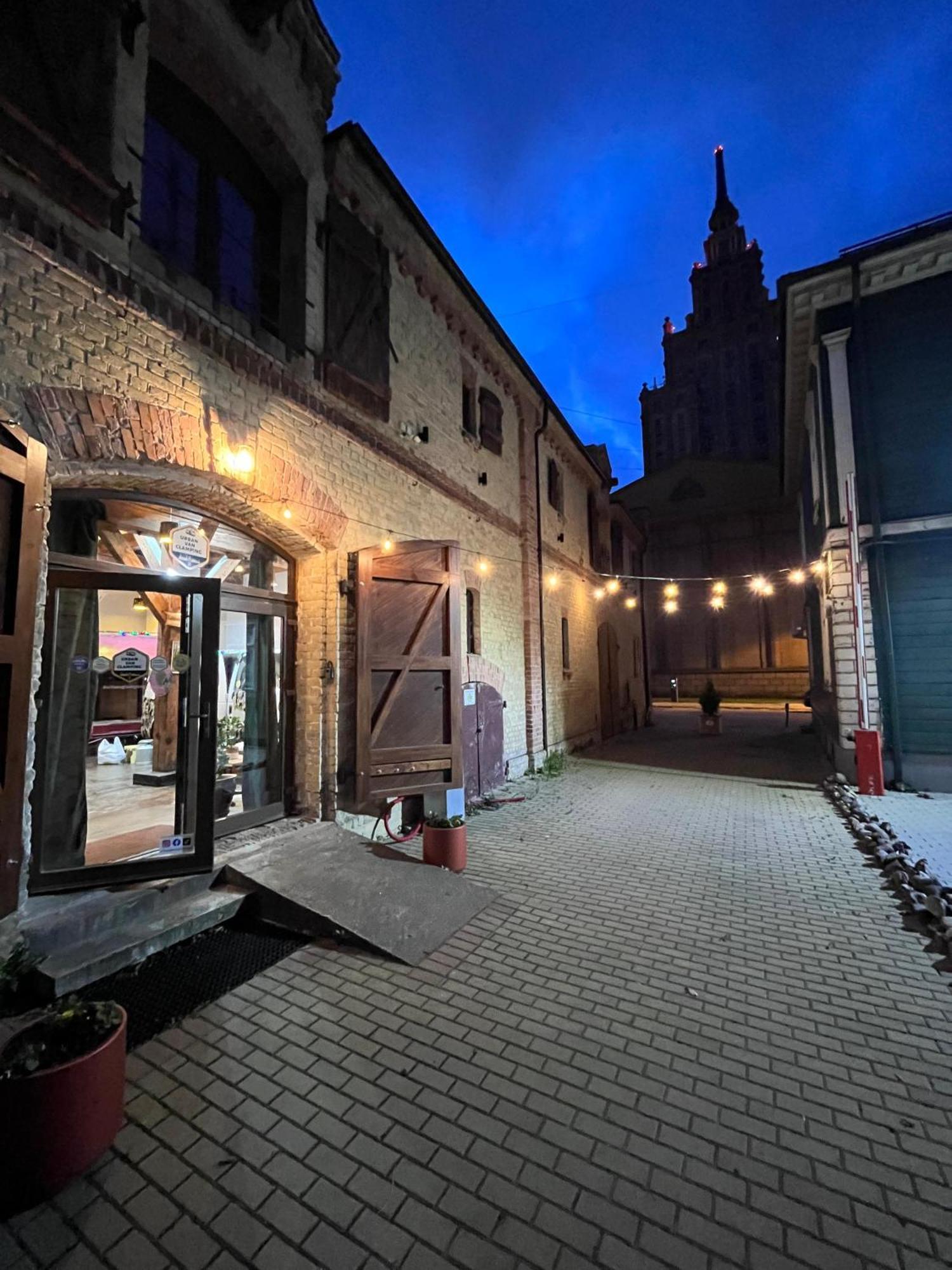 Urban Van Glamping リガ エクステリア 写真